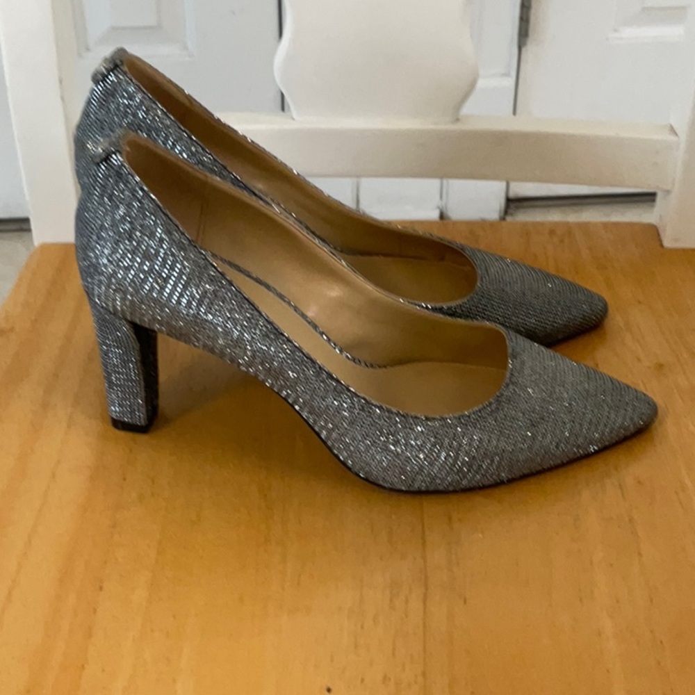 Michael Kors Shoes - Picture 2 of 7